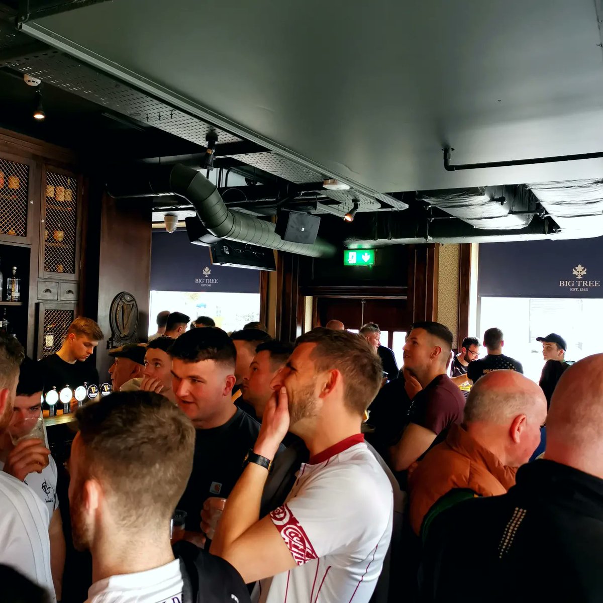 TheBigTreePub's tweet photo. The dust settles on another match day in #TheBigTree... Thanks for stopping by 👍

#CrokePark #GAA https://t.co/iwFJ6wsCK8