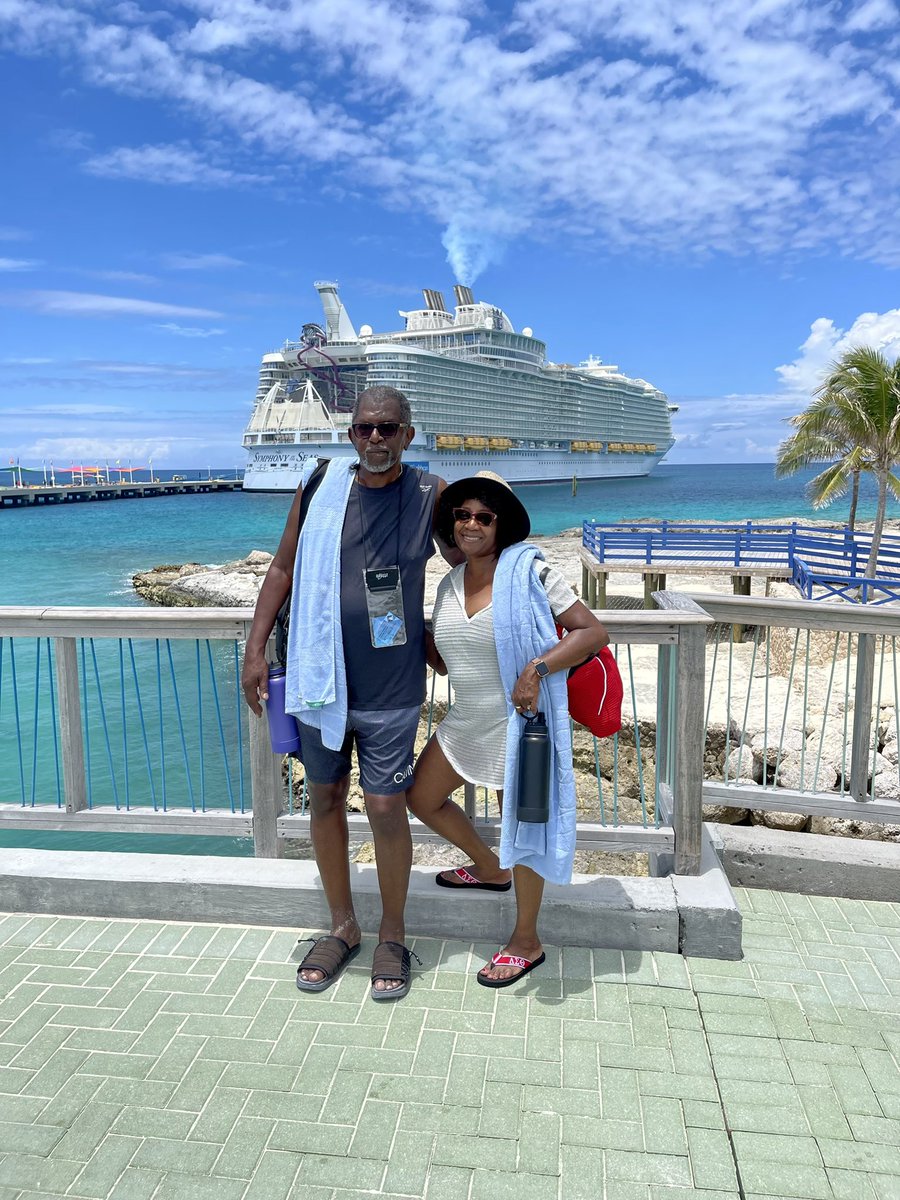 joyofcruising's tweet photo. Good to be back at #perfectdayatcococay after over 2 years! #TheJoyOfCruising https://t.co/bHf8lvG8d6 #CruisingInterrupted https://t.co/h6QnuNKoJV #TheJoyOfCruisingAgain available spring ‘23! #cruisingisback https://t.co/nhkMYWBl09