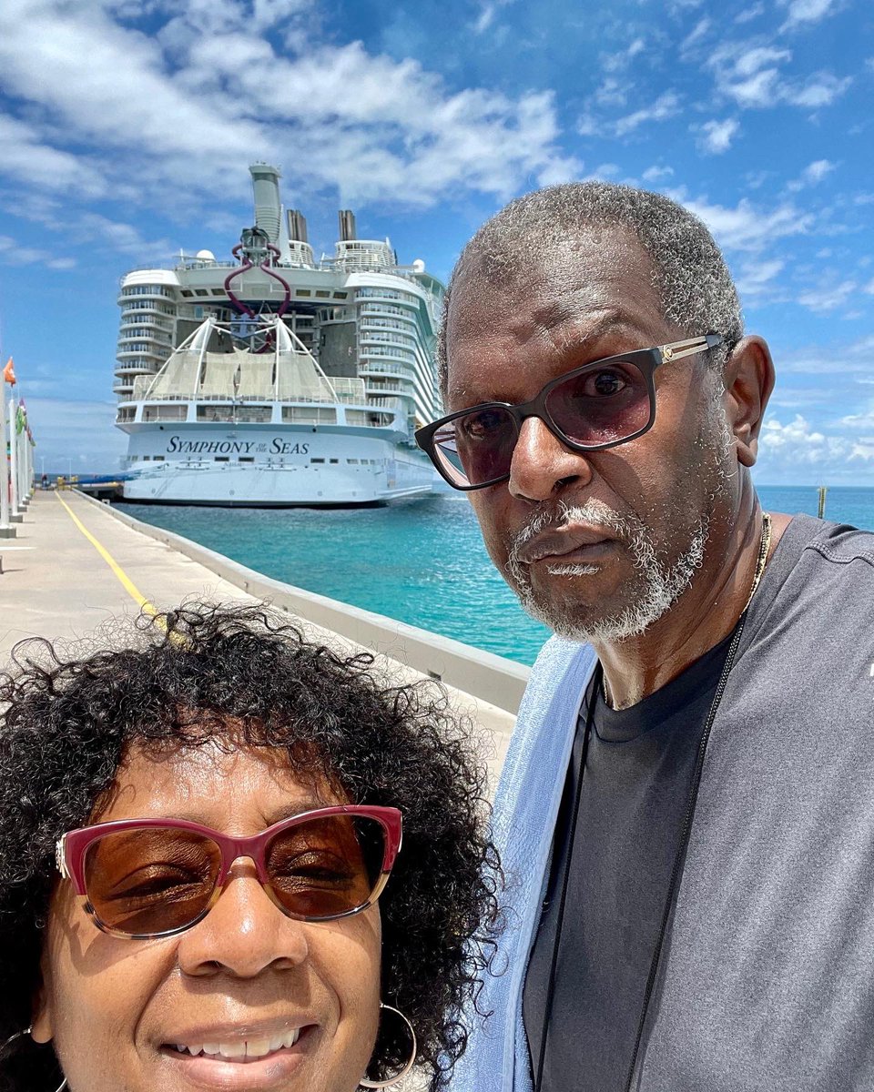 joyofcruising's tweet photo. Good to be back at #perfectdayatcococay after over 2 years! #TheJoyOfCruising https://t.co/bHf8lvG8d6 #CruisingInterrupted https://t.co/h6QnuNKoJV #TheJoyOfCruisingAgain available spring ‘23! #cruisingisback https://t.co/nhkMYWBl09