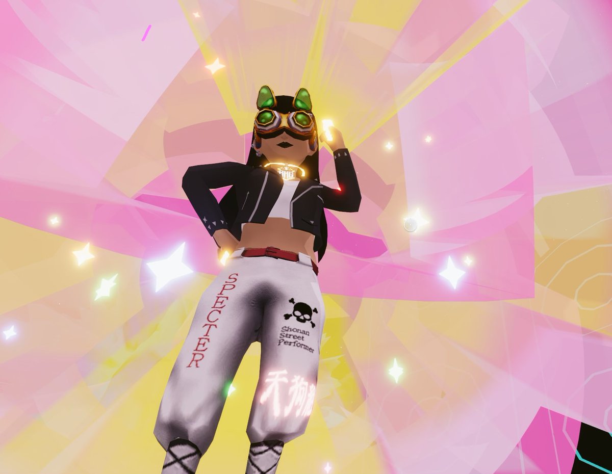 Glitch Candies at Xetaplex !! So psychedelic! With  <a href="/category5music/">cat 5</a> killing it on the decks and <a href="/definitecasheth/">DefiniteCash.eth</a> @TTJP_1 <a href="/PeanutbuttaDCL/">Peanutbutta</a> <a href="/XetaDcl/">xeta</a> @357Knight <a href="/iamckbubbles/">ckdesignedit / ckbubbles</a>  @ManaDaiquiriDCL @RoustanNFT <a href="/FecetDCL/">Fecet</a> @GaryDCL <a href="/MrDhingia/">Mr Dhingia</a>