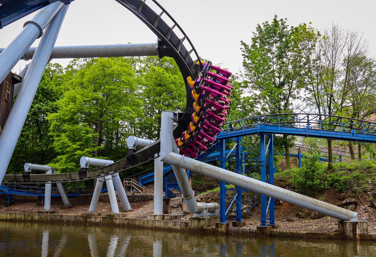 Corkscrew Convos tweet media