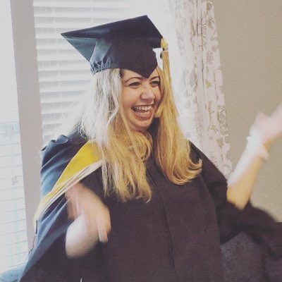 athena606's tweet photo. #NewProfilePic #Classof2022 #CWRUGrad2022 #MastersofSocialWork 🎉 https://t.co/Lh3zqxcEE1