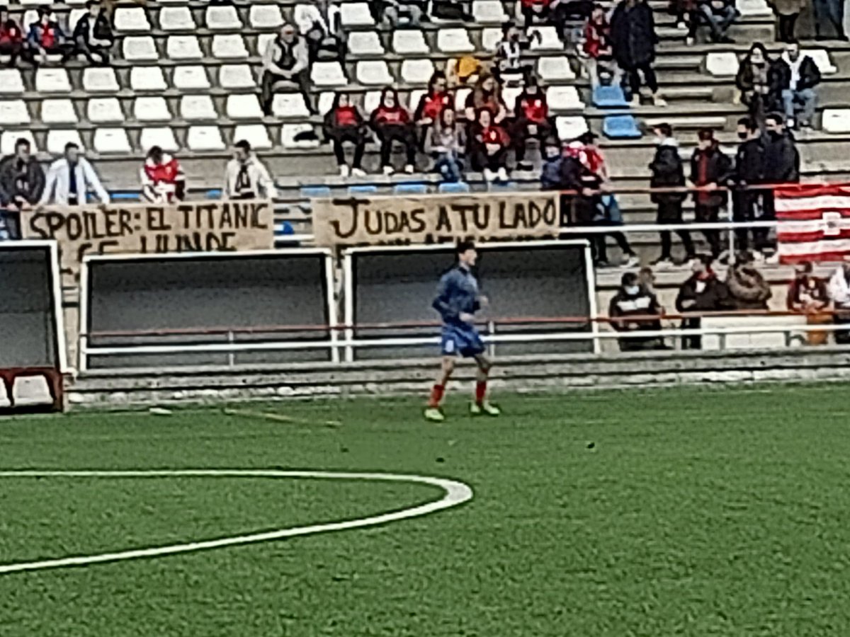 frentelastolvas's tweet photo. @lentregu_cf SPOILER: PEPÍN VA A CONTRATAR UN ABOGAU PAL -3 PUNTOS DEL INDUSTRIAL.

SPOILER2: EL ABOGAU=EL QUE TENGO AQUI COLGAU https://t.co/qQUR9UM1I7