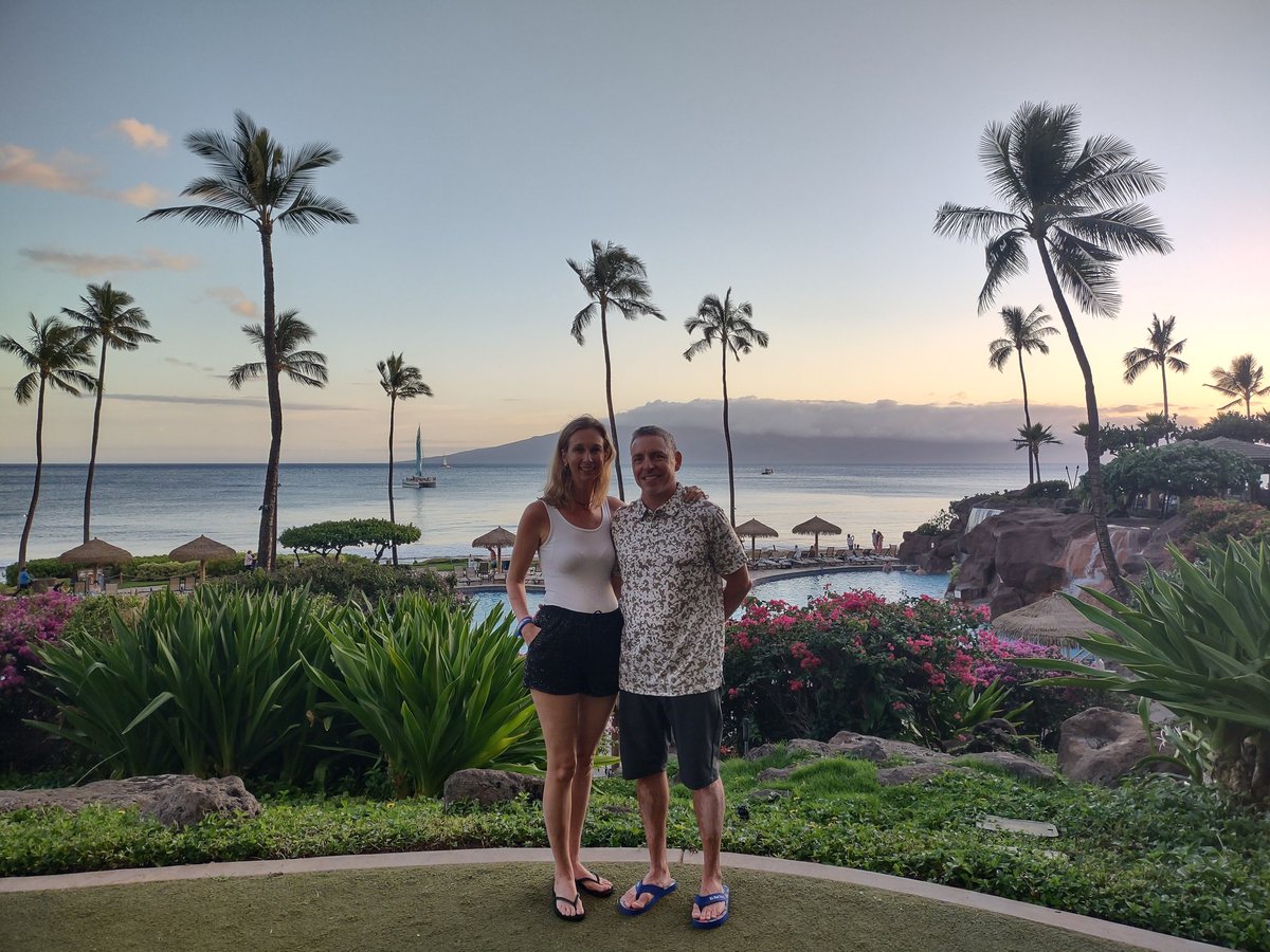 julie_haden's tweet photo. Thank you @DavidWeekley for our amazing trip to Maui! We had such an incredible time. So many memories! 
#itsmauitime #wave1 #davidweekleyhomes 
Mahalo from Jacksonville, FL 
🌺🌺🌺🌺🌺🌺 https://t.co/gJPJIsatB8