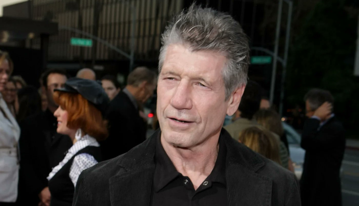 映画情報 オスカーノユクエ 俳優のフレッド ウォードが死去 79歳だった トレマーズ ではケヴィン ベーコンの相棒役を演じ ライト スタッフ では宇宙飛行士ガス グリソム役を演じた 他にも シルクウッド レモ 第1の挑戦 ヘンリー Amp