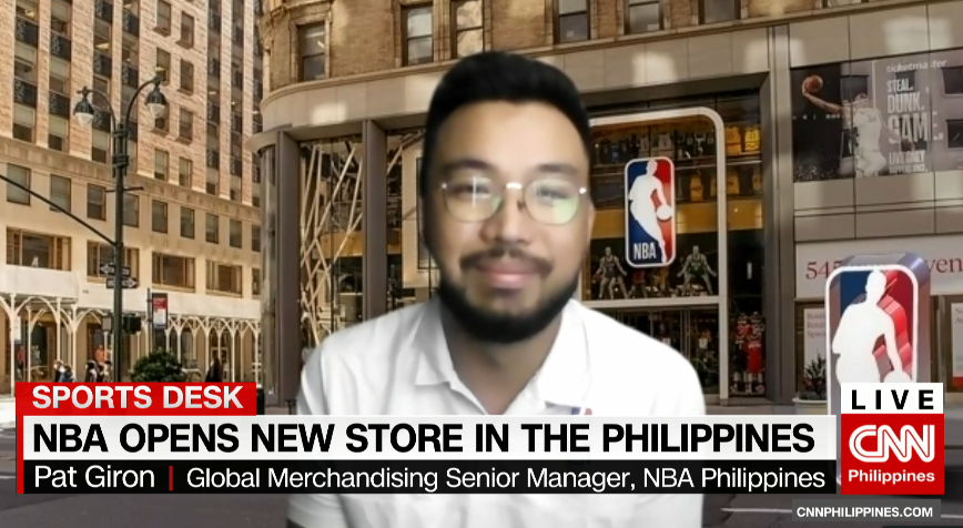 newswatchplusph's tweet photo. There’s a new NBA store in Metro Manila offering merchandise from all 30 teams as well as locally designed products from Nike, Jordan, and more.

NBA Philippines Global Merchandising Senior Manager Pat Giron tells us more about this on #NewDay | LIVE https://t.co/eqwvDNGUJo https://t.co/R4cHaD4OYA