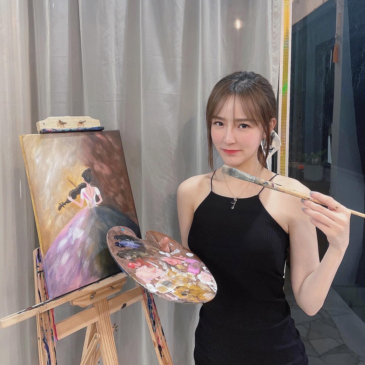 srooo84's tweet photo. My art today #MyOffToday #KimMe https://t.co/LHdTJ3Ha2A