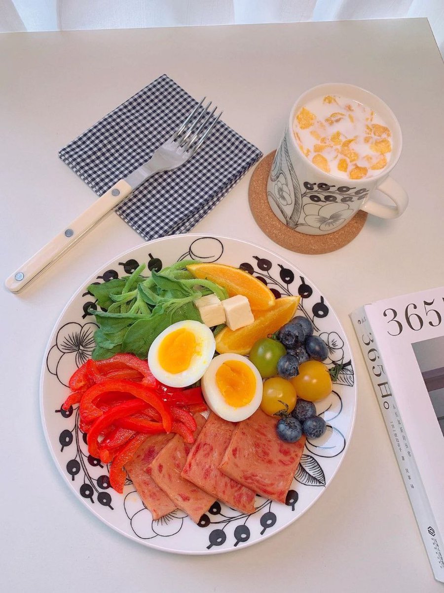 Anna10940670's tweet photo. Good morning☺️Enjoy with my breakfast😊 https://t.co/k119zZL6PV