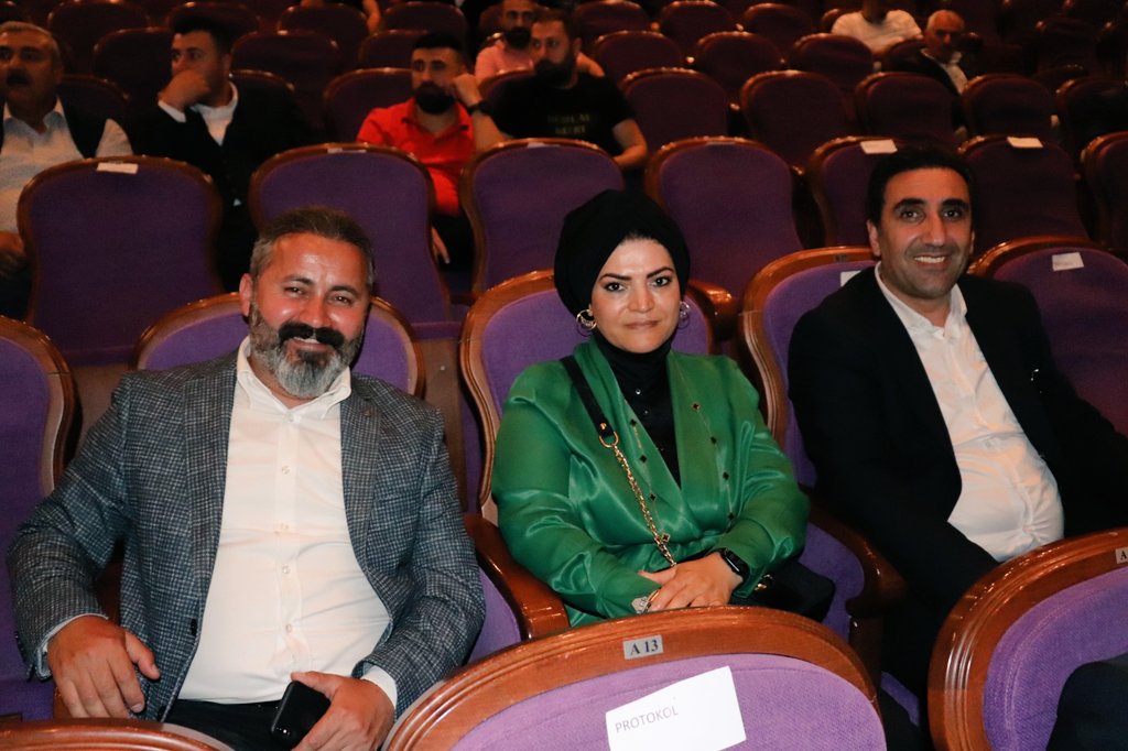 BasiderD's tweet photo. BAŞİDER Başkanımız @erginkaya49 kurucu yönetim kurulu üyesi olduğu İMSİYAD'ın 3.olağan genel kuruluna BAŞİDER başkanvekili @ardidem55 ile birlikte katıldı. KAYA ve AR yeni seçilen başkan @MasallahKasak ve yönetimine görevlerinde başarılar diledi. @metinhaymana @Orhan90086540 https://t.co/Oz6M4jzua5