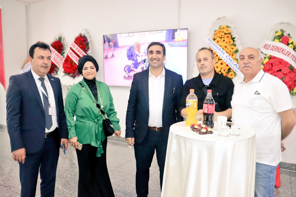 BasiderD's tweet photo. BAŞİDER Başkanımız @erginkaya49 kurucu yönetim kurulu üyesi olduğu İMSİYAD'ın 3.olağan genel kuruluna BAŞİDER başkanvekili @ardidem55 ile birlikte katıldı. KAYA ve AR yeni seçilen başkan @MasallahKasak ve yönetimine görevlerinde başarılar diledi. @metinhaymana @Orhan90086540 https://t.co/Oz6M4jzua5