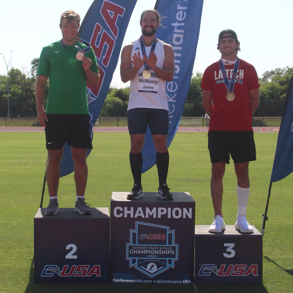 Bringing the 🥈 back to Denton. 😎

Well done, <a href="/VitusHansgaard/">Vitus Lei Hansgaard</a>! 👏👏👏

#GMG 🟢🦅 x #CUSATF | 📸 <a href="/ConferenceUSA/">Conference USA</a>