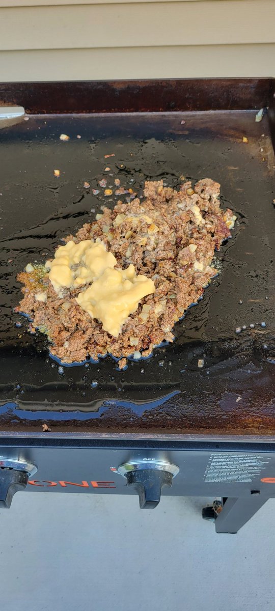 JFay51's tweet photo. new cook on the #blackstonegriddle 
chopped cheese sandwich... let's see how it is! #griddlemore https://t.co/mujo8jKXtW