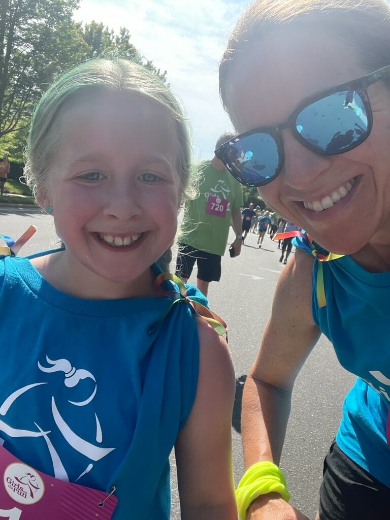 CSES_NC's tweet photo. Our Colts @GOTRI completed their 5k in Charlotte 2day! You represented @NC_LCS and @CSES_NC well. We are proud of you! https://t.co/IF1CzVkolr