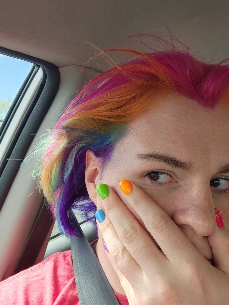 rcordell321's tweet photo. When you do to to it hair and nails inspired by a piece by @AtNathanYaffe https://t.co/uT1Lrvyi0T