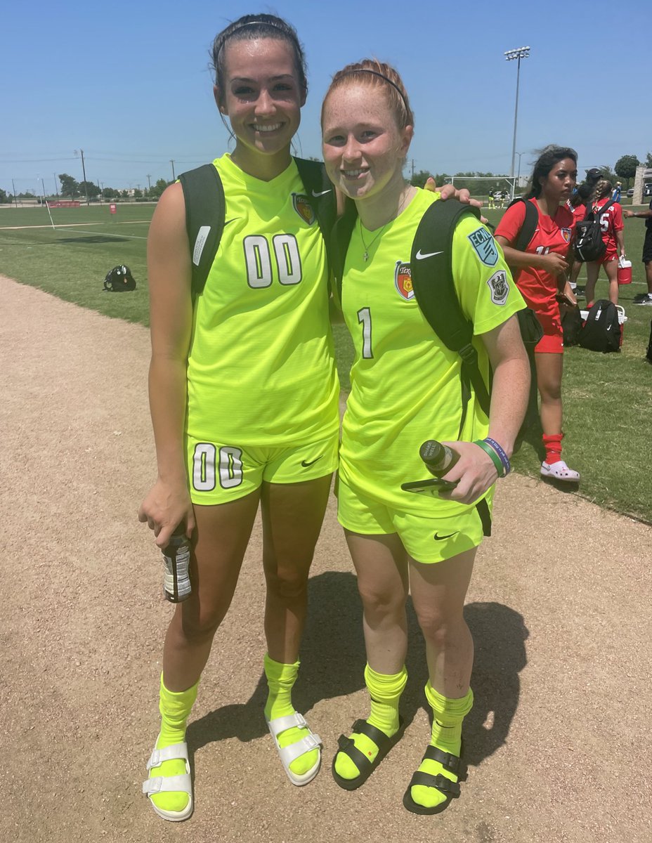 TexansEcnl05's tweet photo. Solid team effort to end the weekend with a 1-1 draw against FC Dallas 05 ECNL!  Today’s goal by @taylorvance2023 off a corner by @JillDeVee1. ❤️⚽️🖤 #TheTexansWay #ECNL @ECNLgirls @JonBbjon https://t.co/RRDNXSZUhE