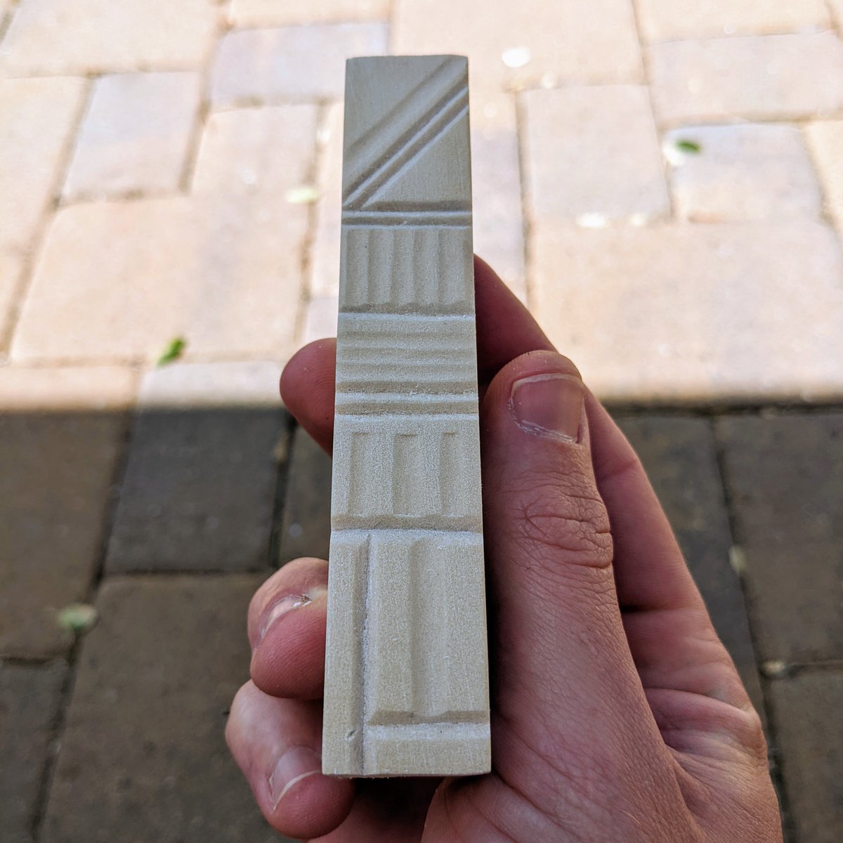 eweinhoffer's tweet photo. (20 of 52) Carved Totem. I carved some random lines in sculpting foam with an angled chisel and gouge.
#carving #totem #artweekly #sculpture https://t.co/RMix3gSWGI