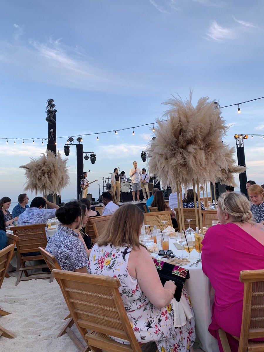 Charles King tweet media