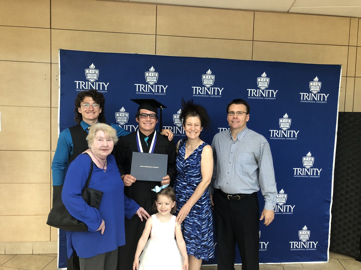 chaser_academy's tweet photo. GRADUATE ✌️
@TIU
#trinitygrad #college #collegestudent #collegegrad #collegegraduation #graduation #tiutrojans https://t.co/0j9BVC2Utn