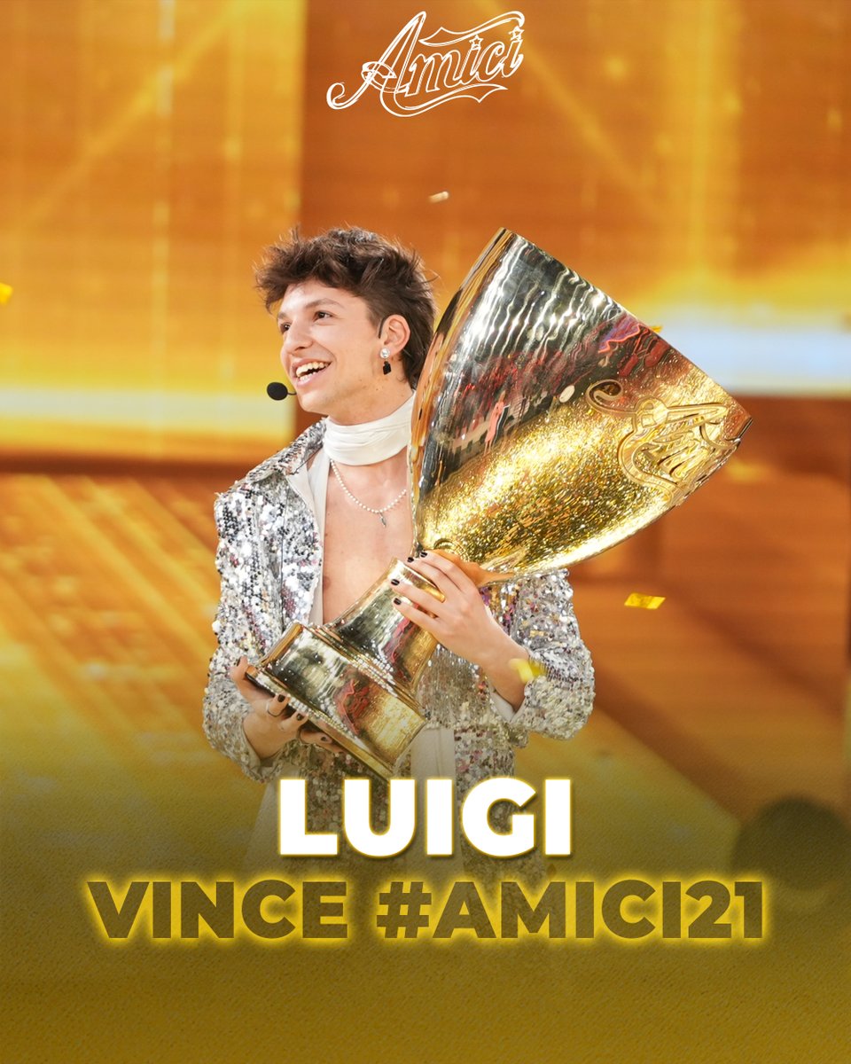 AmiciUfficiale's tweet photo. Luigi è il vincitore di #Amici21! 🎊🏆🎊 #Amici21 https://t.co/0OOswNTOea