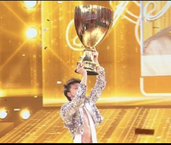 __mc__00's tweet photo. Ha mantenuto la promessa✨🤍 #Amici21 #caroligi #Luigi https://t.co/R5R782P6S8