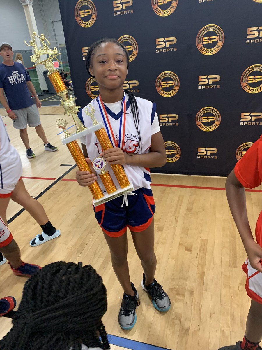 kyrasadlerhoop's tweet photo. Great weekend playing in the Phoenix tournament this weekend in Greensboro was able to bring the medal home and go 4-0 to win the championship shout out to my teammates and coaches on the win. #GemNation Family https://t.co/cBncNT2xf9