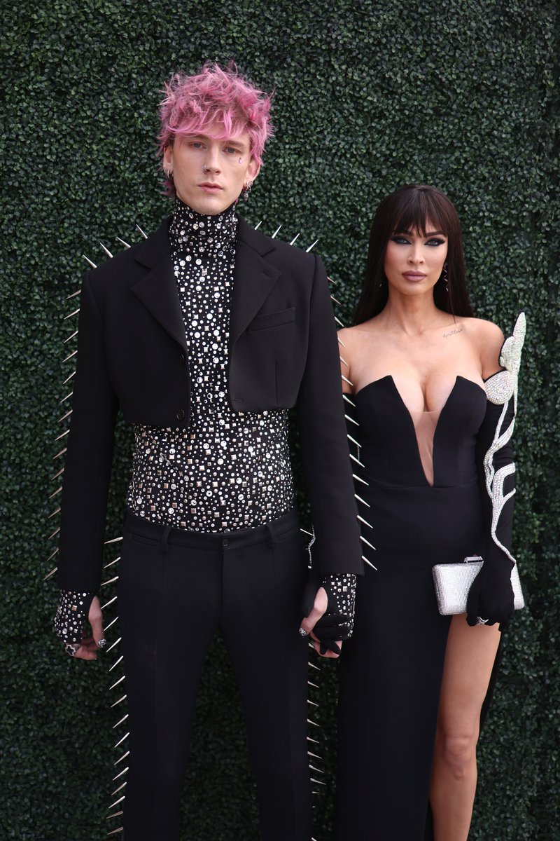 alyssabailey's tweet photo. The way Megan Fox and Machine Gun Kelly commit to couple dressing is just aspirational #BBMAs https://t.co/RXhTkNX15p