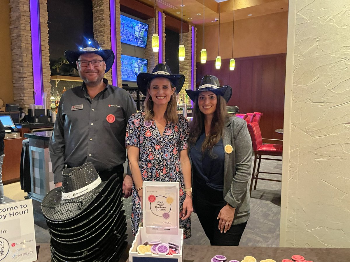 InterlaceHealth's tweet image. Happy hour has started! Join  @BridgeHeadHDM @CereCore and @InterlaceHealth to kick off #MUSEINSPIRE !