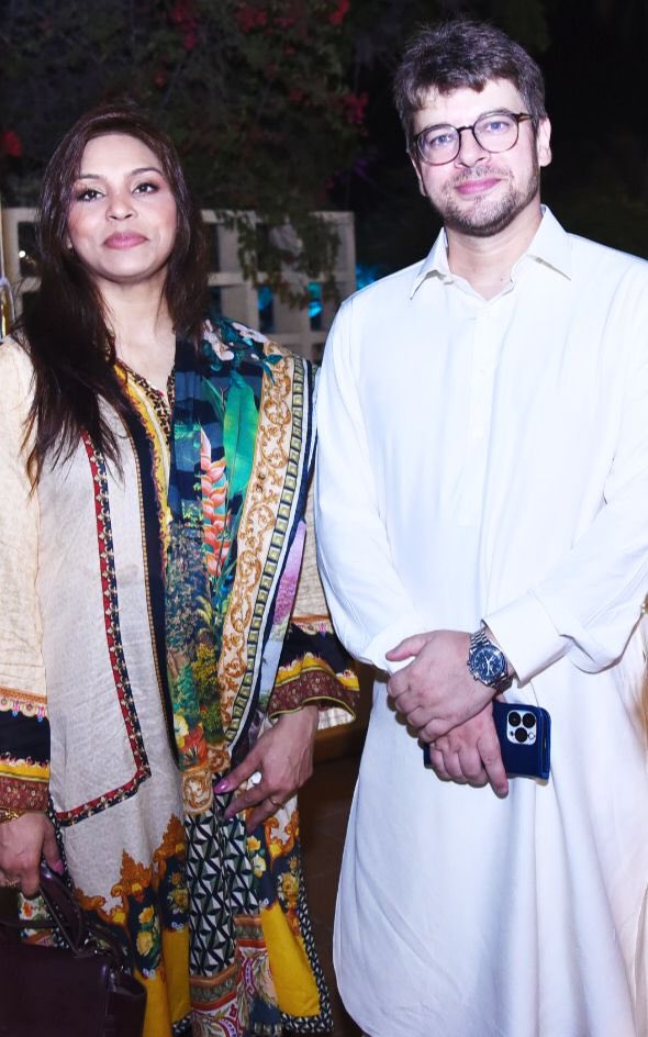 ElizehWasHere's tweet photo. Met with CG H.E. @danilogiurdanel 🇮🇪✨❤️🇵🇰 #SheFoundation Mission #EmpowerWomen #MinorityRights #WomenRights #Pakistan #FoRB #IRF #Karachi #Italy ✝️☪️✡️ #genderequality #StrongerTogether #HumanRights #ElizabethMorris #Christian #ReligiousFreedom #InterfaithHarmony #Love #Peace https://t.co/elf5HAbED5