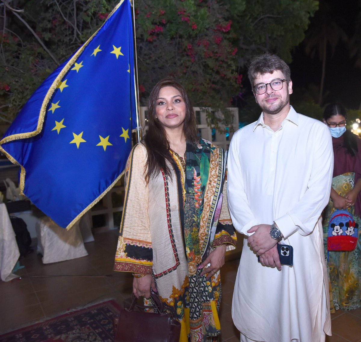 ElizehWasHere's tweet photo. Met with CG H.E. @danilogiurdanel 🇮🇪✨❤️🇵🇰 #SheFoundation Mission #EmpowerWomen #MinorityRights #WomenRights #Pakistan #FoRB #IRF #Karachi #Italy ✝️☪️✡️ #genderequality #StrongerTogether #HumanRights #ElizabethMorris #Christian #ReligiousFreedom #InterfaithHarmony #Love #Peace https://t.co/elf5HAbED5