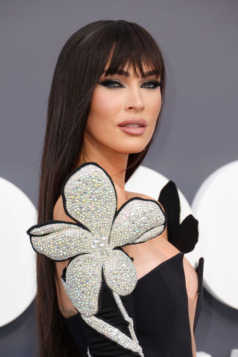 MarvelousMFox's tweet photo. 📸 NEW | Megan Fox at the 2022 Billboard Music Awards #BBMAs https://t.co/x5xZT3lh4O