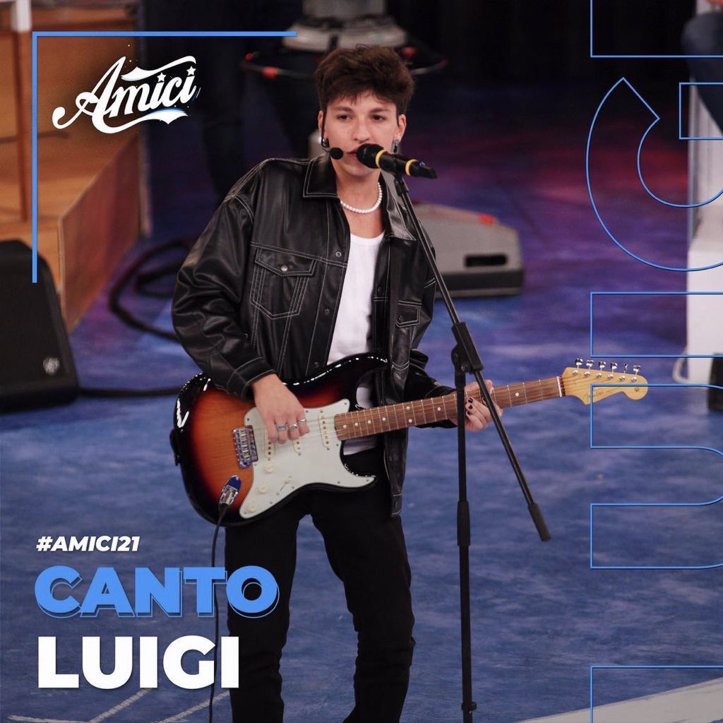 Sw33tButPsycho_'s tweet photo. How it started:               How it ended:
19 settembre 2021     16 maggio 2022
Luigi ottiene il banco      Luigi vince
diventando un allievo       Amici21
di amici. 
#amici21 #caroligi https://t.co/AZQNPDKz3l