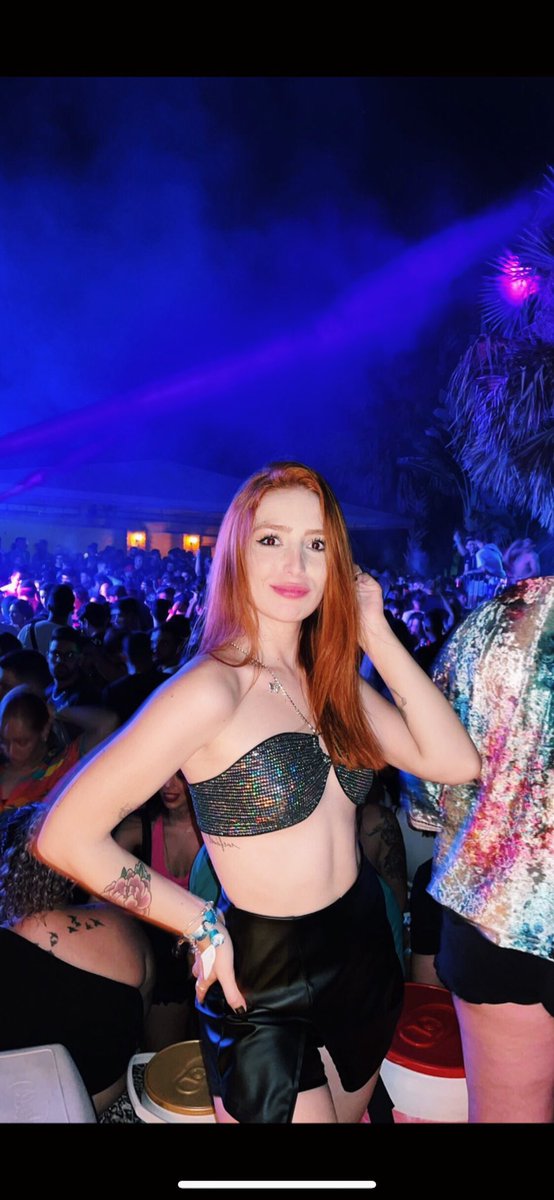 Ketlynftavaress's tweet photo. Para deixar registrado aqui também essa festa espetacular que foi a #inrio, parabéns @alvues entregou tudooooo https://t.co/YehzHROZmJ