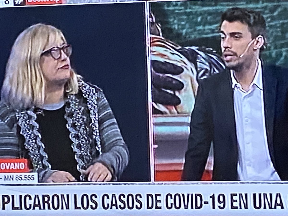 dravaleria's tweet photo. Ahora mi amiga @gabrielapiovan2 en @C5N contando que empezó a subir la cantidad de COVID-19
Volvamos a cuidarnos, no olvidemos el barbijo y no olvidemos que Macri suprimió el ministerio de salud cuando fue presidente
La pandemia no fue joda, y aún continúa https://t.co/hGjuE2d6N7