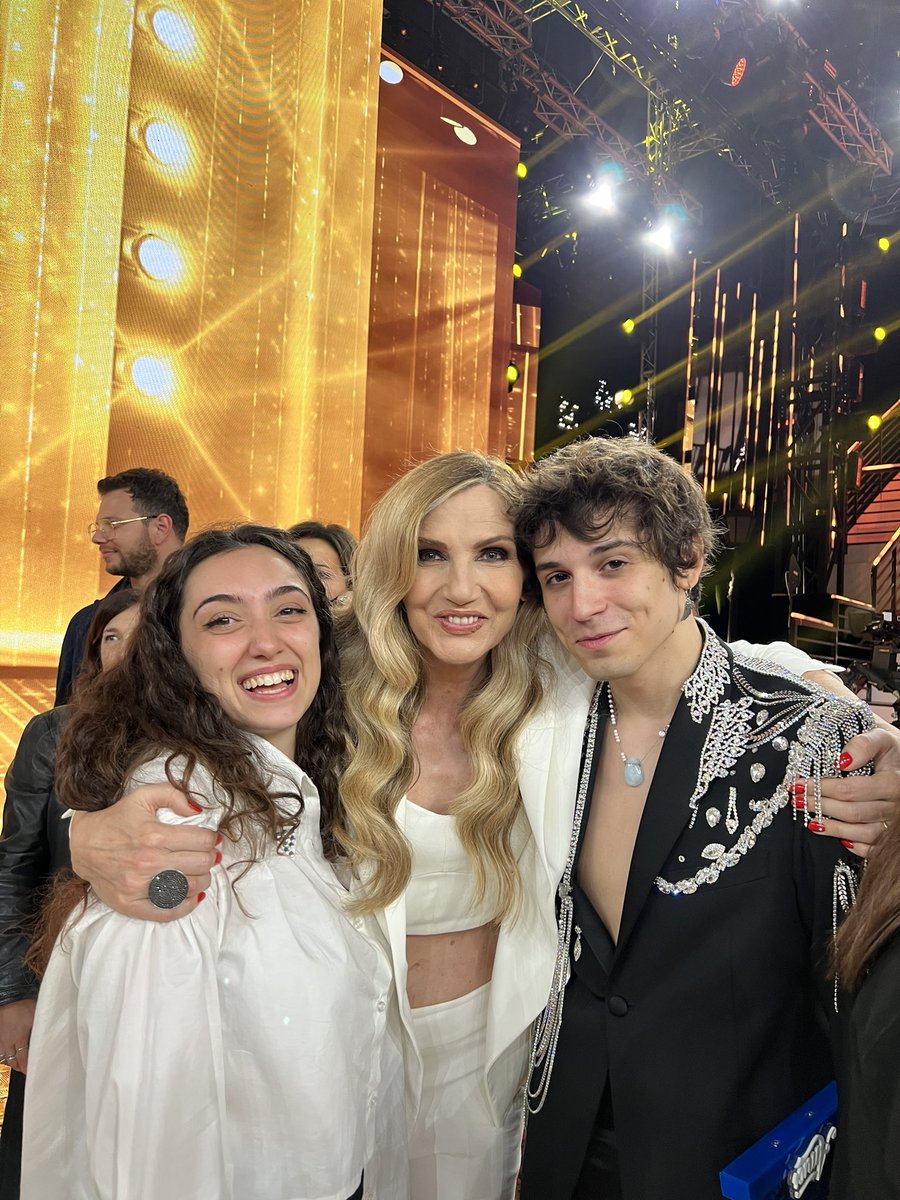 LCuccarini's tweet photo. I miei vincitori siete voi 💙
#amici21 https://t.co/cOvfsU70IG