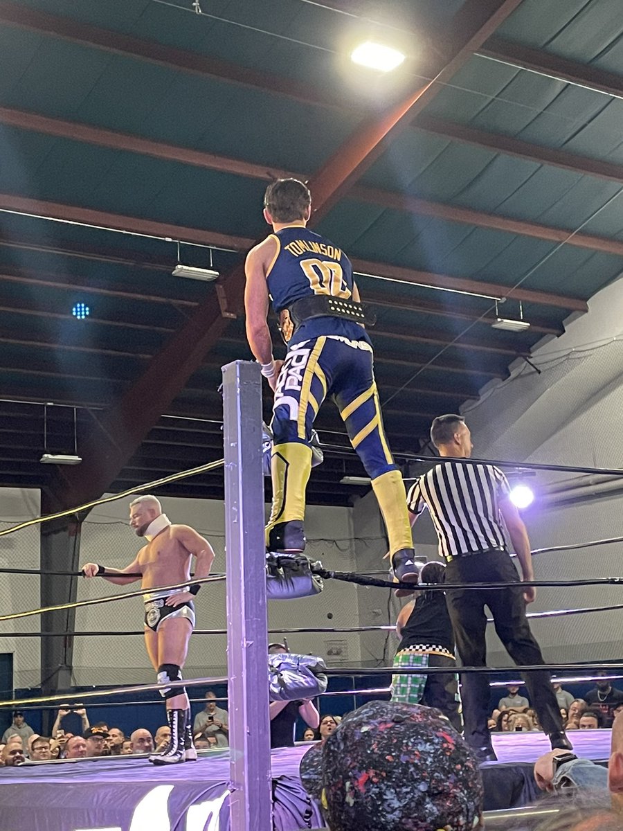 wastedhobo's tweet photo. #majorpodcheated but @CreateAPro event was still worth going to, to see @jacktomlinson00 @dante_drago and @730hook (mostly the VBU) https://t.co/8ZLNvnEEpd
