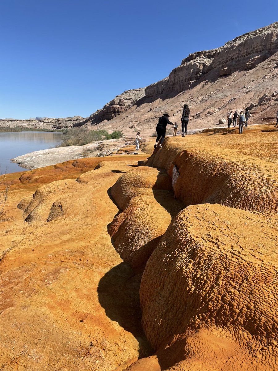 Taylor_Dunks's tweet photo. The travertine deposits at Crystal Geyser looked out of this world! So glad we were able to stop by and explore! #PS9605 https://t.co/MebGMu8cxl