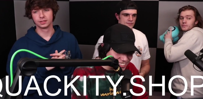 _mxl3y's tweet photo. them<3
#quackitystream #karl #quackity #foolish #punz https://t.co/dlwwynkcTS