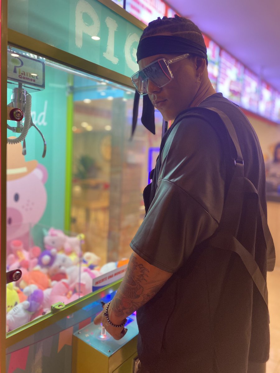 elsoftwarepiano's tweet image. No pierdas tiempo hablando con #PEONES cuando puedes hablar directamente con el #REY 
#elsoftware