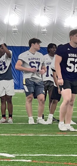 MatthewRagusa10's tweet photo. A huge thank you to @CoachFly_  and @Coach_DeWall  for the Hospitality and the great coaching today at @HobartFootball. I really enjoyed looking around campus and learning what Hobart has to offer @CoachMeisse @KMHSFootball https://t.co/UITADPR3tP