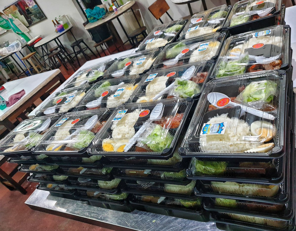 apipawit's tweet photo. ขอบคุณOrder ทำบุญนี้ด้วยนะครับ 
ขอบคุณลูกค้าที่เข้าใจ ชำระค่าสินค้ามาให้ก่อนนะครับ
ขอบคุณนะครับที่เป็นอีกหนึ่งร้านที่คุณลูกค้านึกถึง 
ขอบคุณมากๆๆครับ 
#ข้าวหมูแดงชินกิจสาขาซีก���มหยง https://t.co/QUaVH1xehs