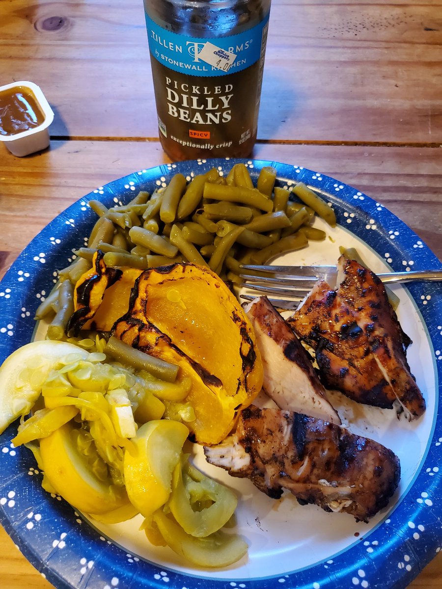 ItzThatLemon's tweet photo. Dinner

#EighteenPlates 
#MentalHealthCook
#ChefLemon https://t.co/xJxqWMwfHl