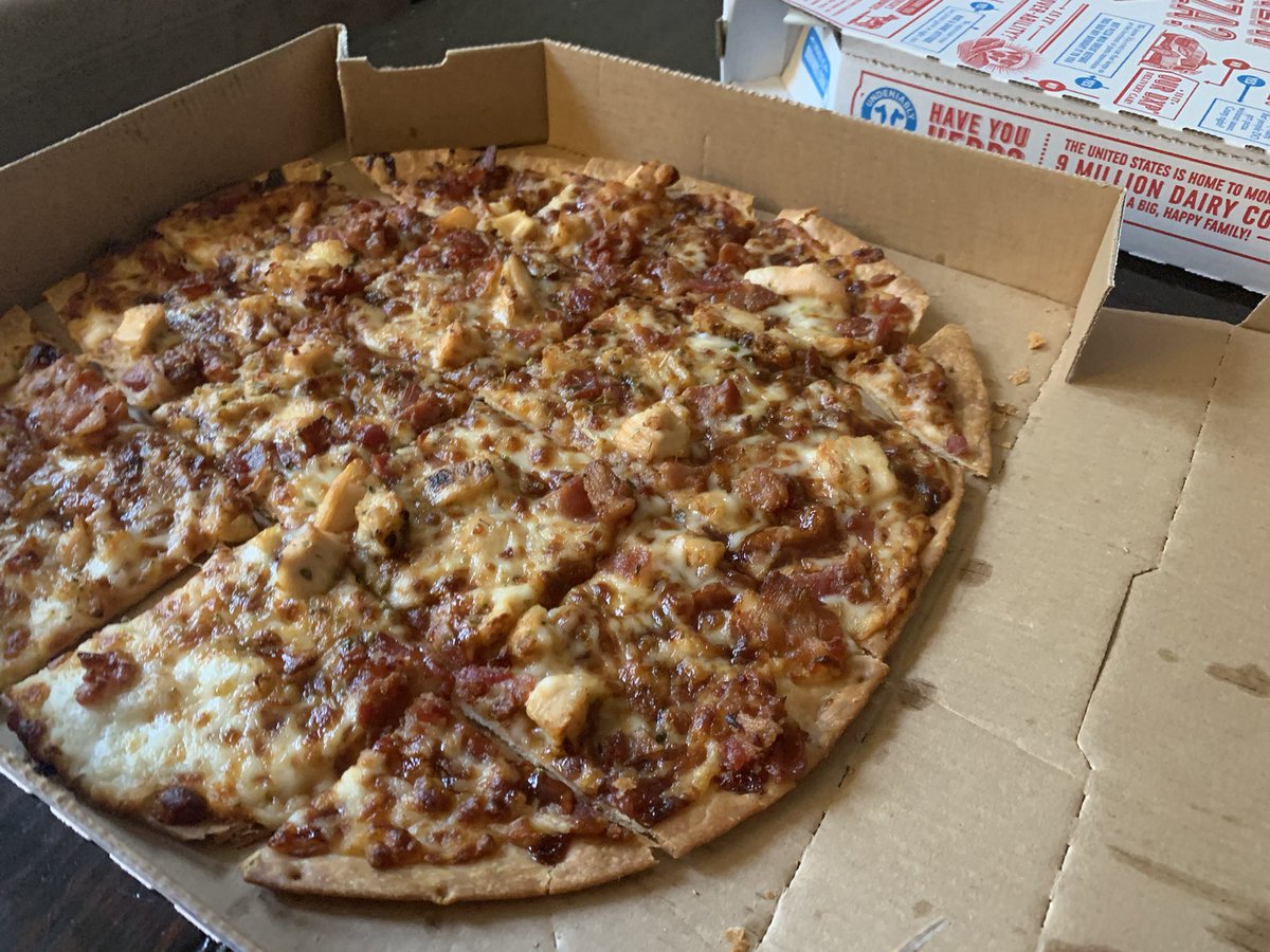 thecodyschafer's tweet photo. @dominos not sure why they can’t get this right, twice a week and I deal with it usually but damn, light bbq chicken bacon.. simple?? This is usually how it is, bbq sauce still everywhere, sometimes there’s none at all… https://t.co/eGh0PCztMS