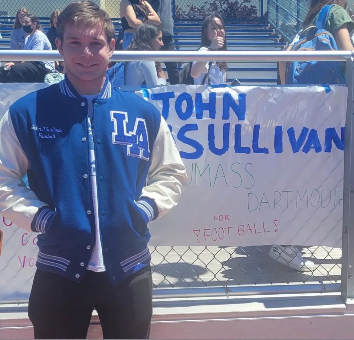 john_osullivan_'s tweet photo. Thank you @CorsairFootball @UMASSDCoachMcC @CoachRobichaud for the opportunity to play ball at the college level, I can’t wait to get to work 🏈💪 https://t.co/JJnqYkUktb