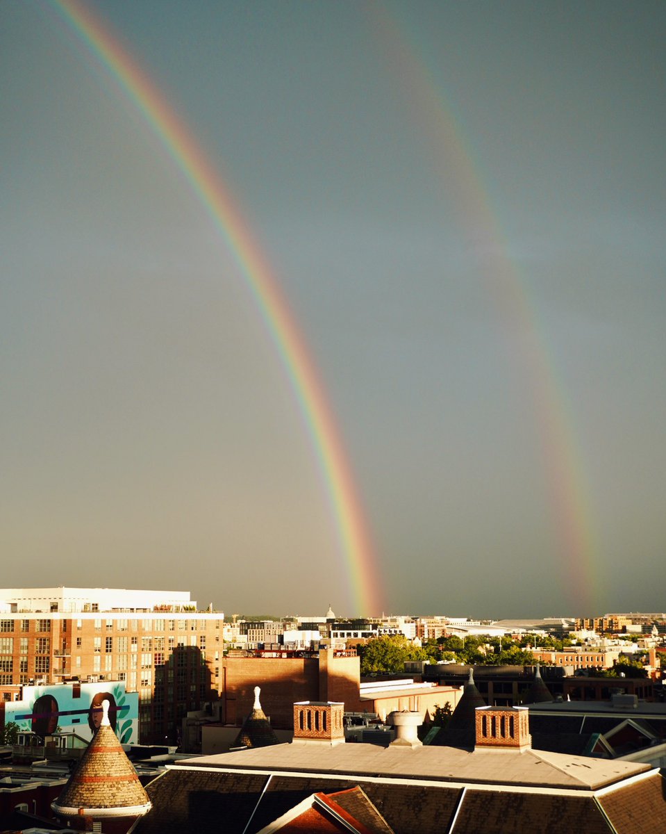 Just the most beautiful rainbow in DC tonight. <a href="/capitalweather/">Capital Weather Gang</a> <a href="/ut768/">Doug Molof</a>