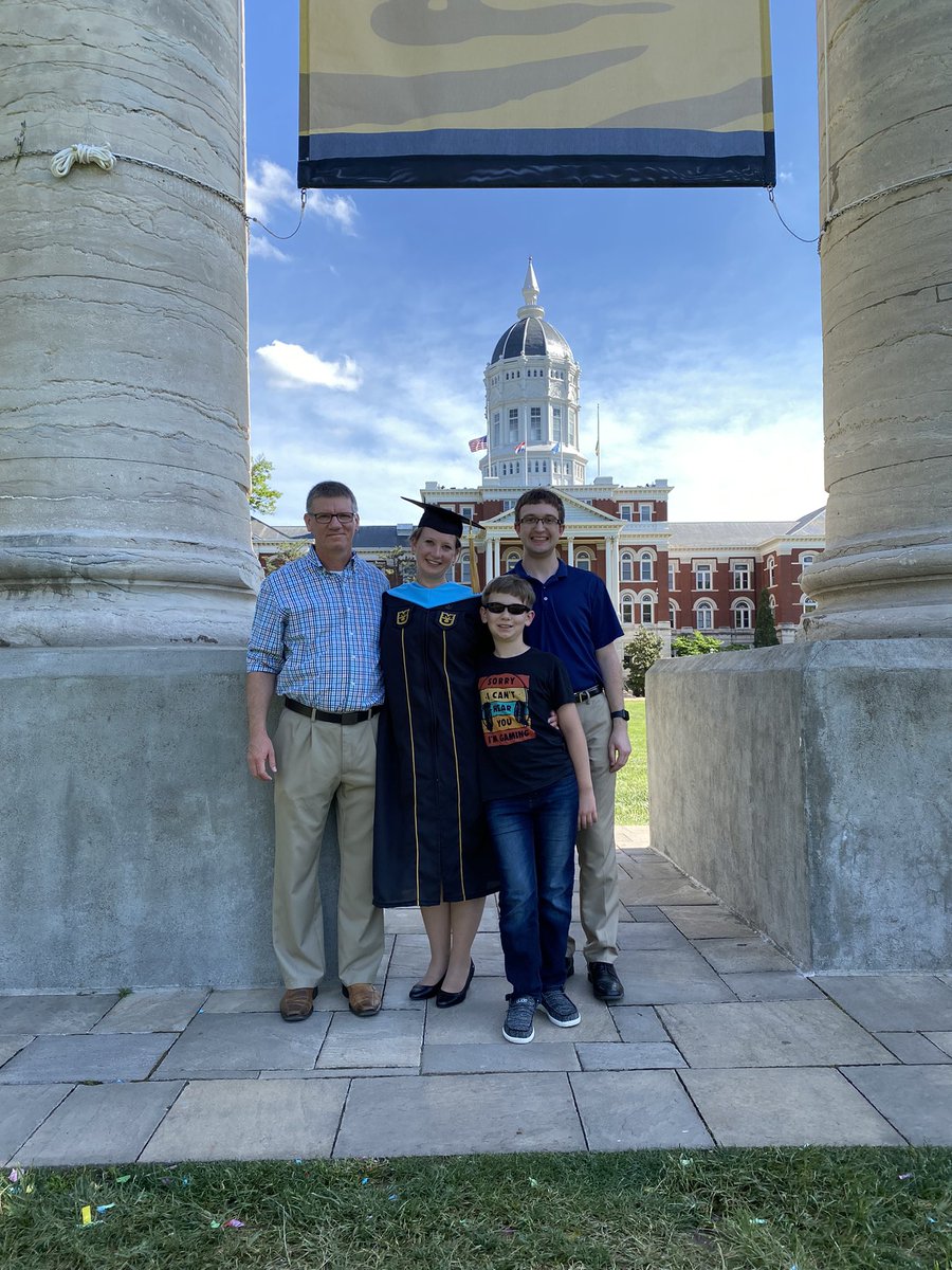 TheRealMrsBo82's tweet photo. It’s a great day to be #MizzouMade #LeadLearnElpa @MIZZOUELPA @TBozlr @gclemmons1 @BethWhitaker2 @ToddWhitaker https://t.co/Msr6BAgnlu