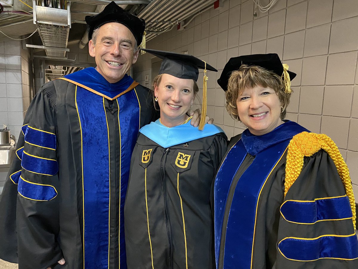 TheRealMrsBo82's tweet photo. It’s a great day to be #MizzouMade #LeadLearnElpa @MIZZOUELPA @TBozlr @gclemmons1 @BethWhitaker2 @ToddWhitaker https://t.co/Msr6BAgnlu