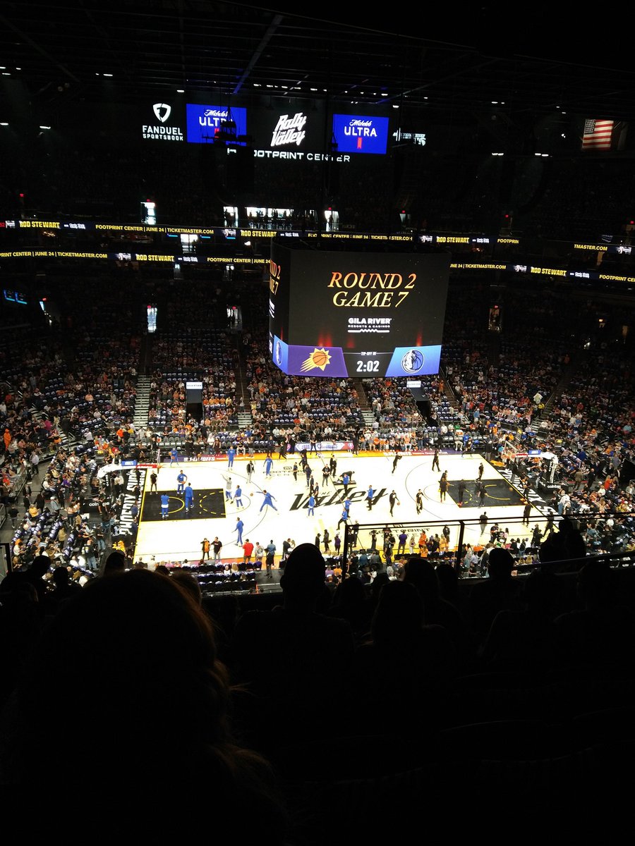 moconne11's tweet photo. As a long time AZ sports fan, I feel extremely anxious #RallyTheValley https://t.co/PVfPEfMTNC