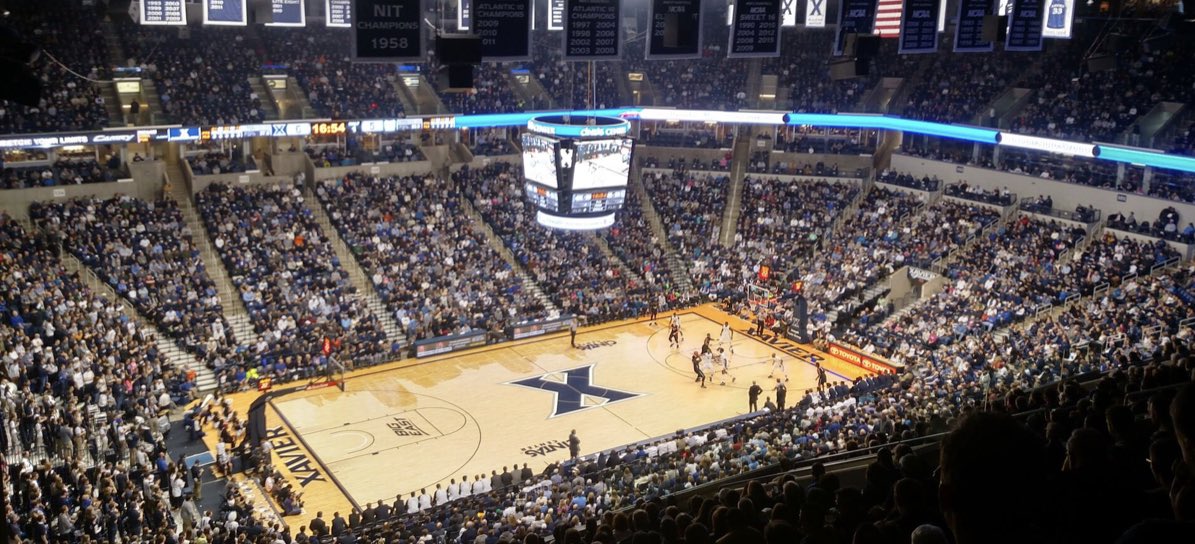 All glory to GOD, Blessed to receive an offer from Xavier University 💙🤍 thank you coach Miller for believing in me #gomusketeers