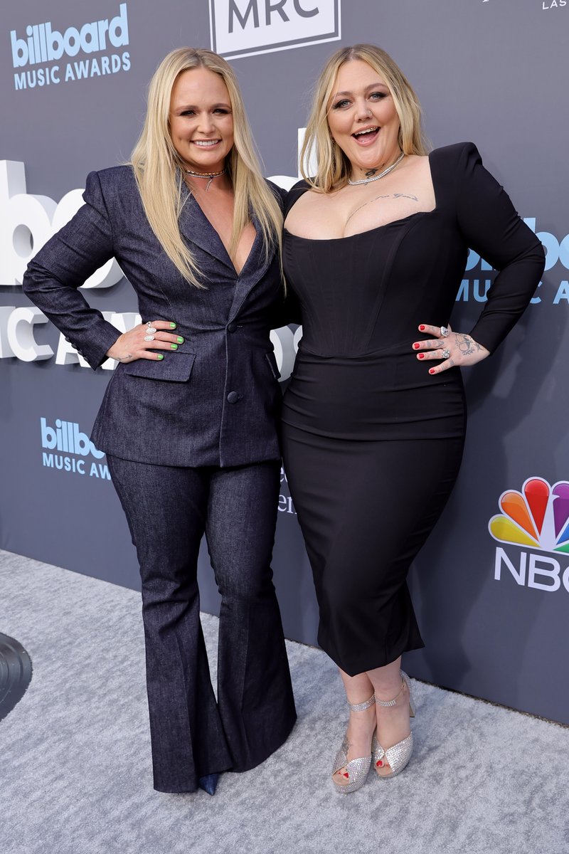 Get ready to party when these two hit the #BBMAs stage later! <a href="/mirandalambert/">Miranda Lambert</a> <a href="/ElleKingMusic/">Elle King</a>