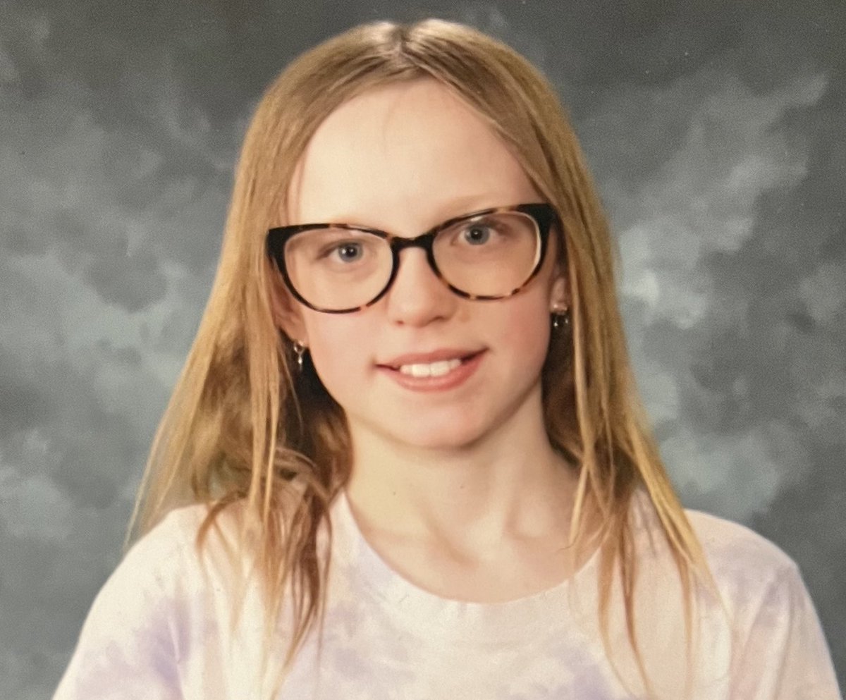 piperbloom's tweet photo. Fifth grade is over, Dude. https://t.co/jYnWE65cAJ